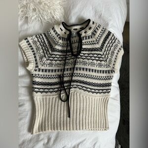 ZARA KNIT CROPPED TOP